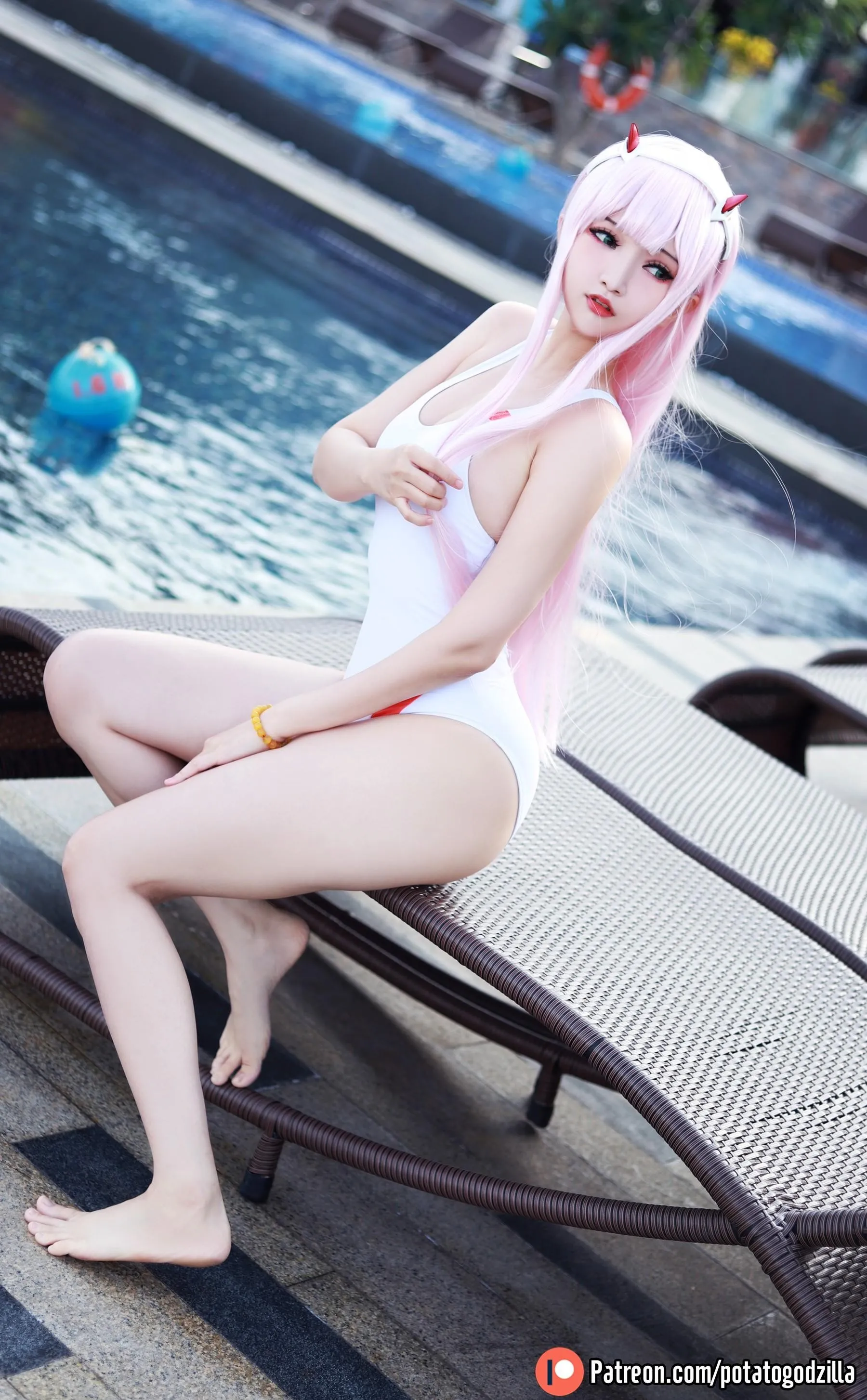 Potato Godzilla - NO.74 Zero Two Swimsuit [29P]